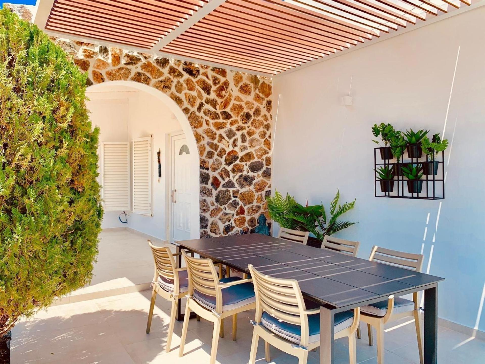 Mit Privatpool Fuer 6 Personen Ca 105 M In Faliraki, Aegaeis Rhodos *